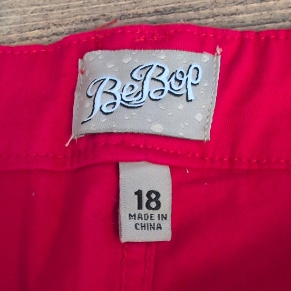 NWT BeBop Red Plus Size Jean Shorts 18 -811U - Picture 4 of 5
